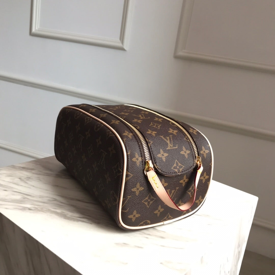 Toiletry Case