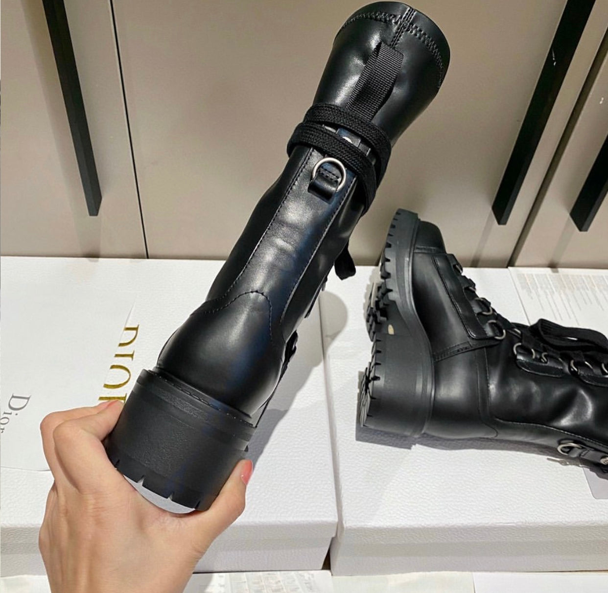 D Fight Boots