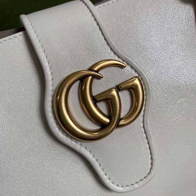 GG Medium Tote
