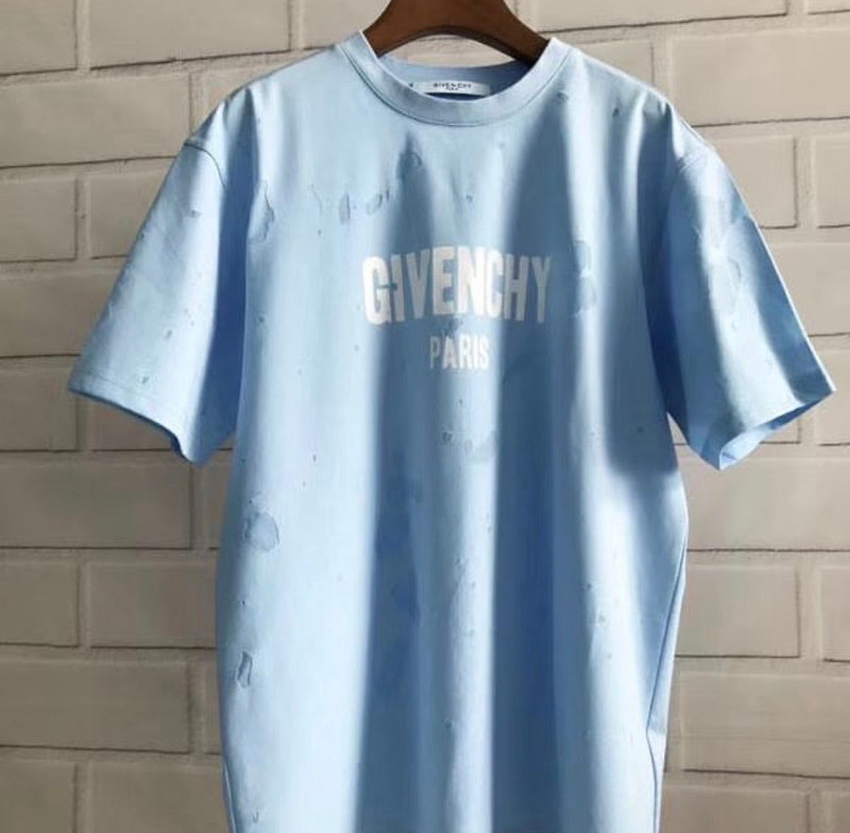 Logo Tee