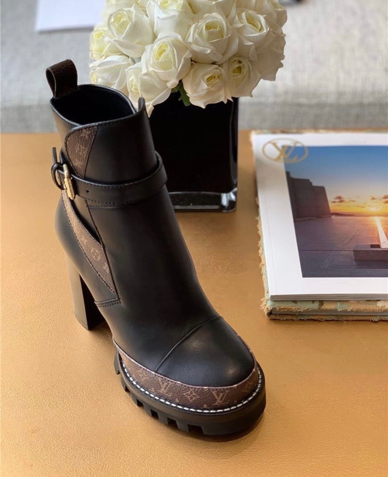 Discovery Ankle Boots