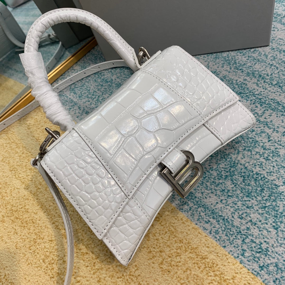 Hourglass XS Embossed