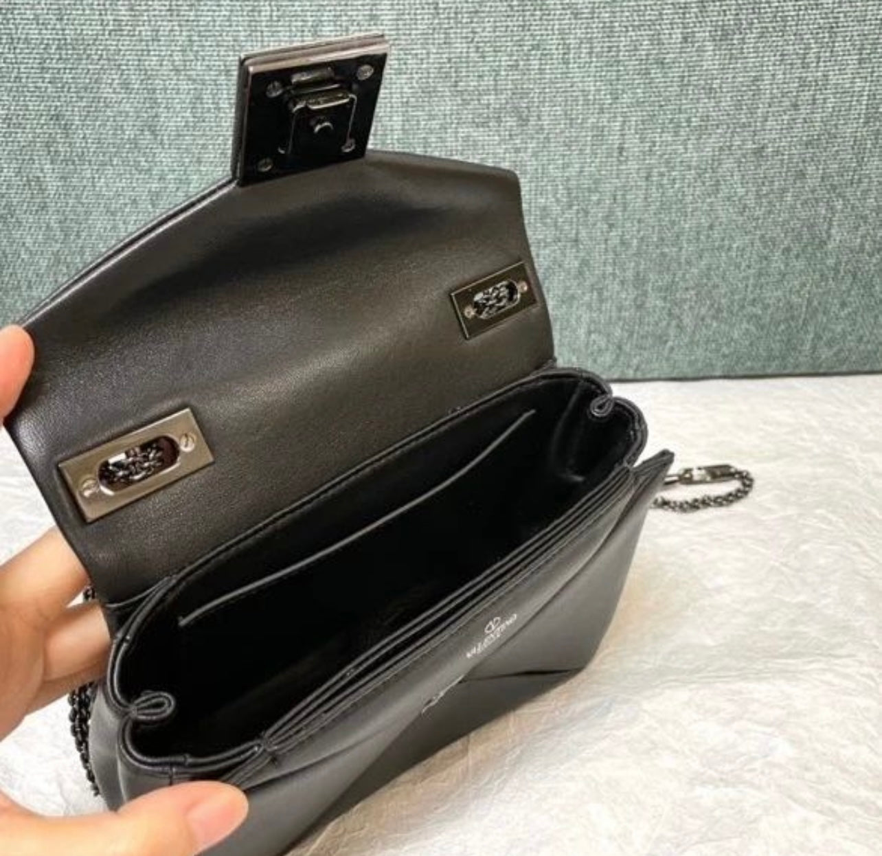 One Stud Chain Bag