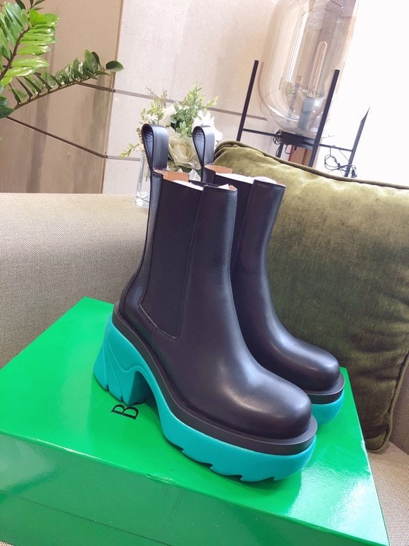 Flash Boots