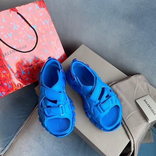 Track Sandals