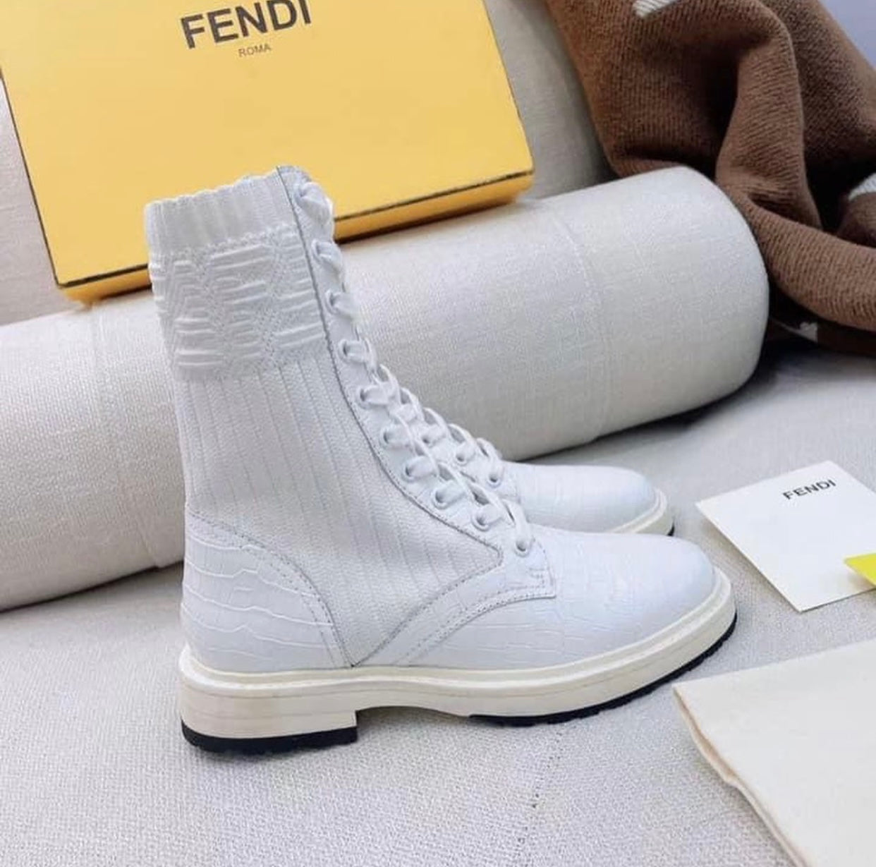 Rockoko Boots
