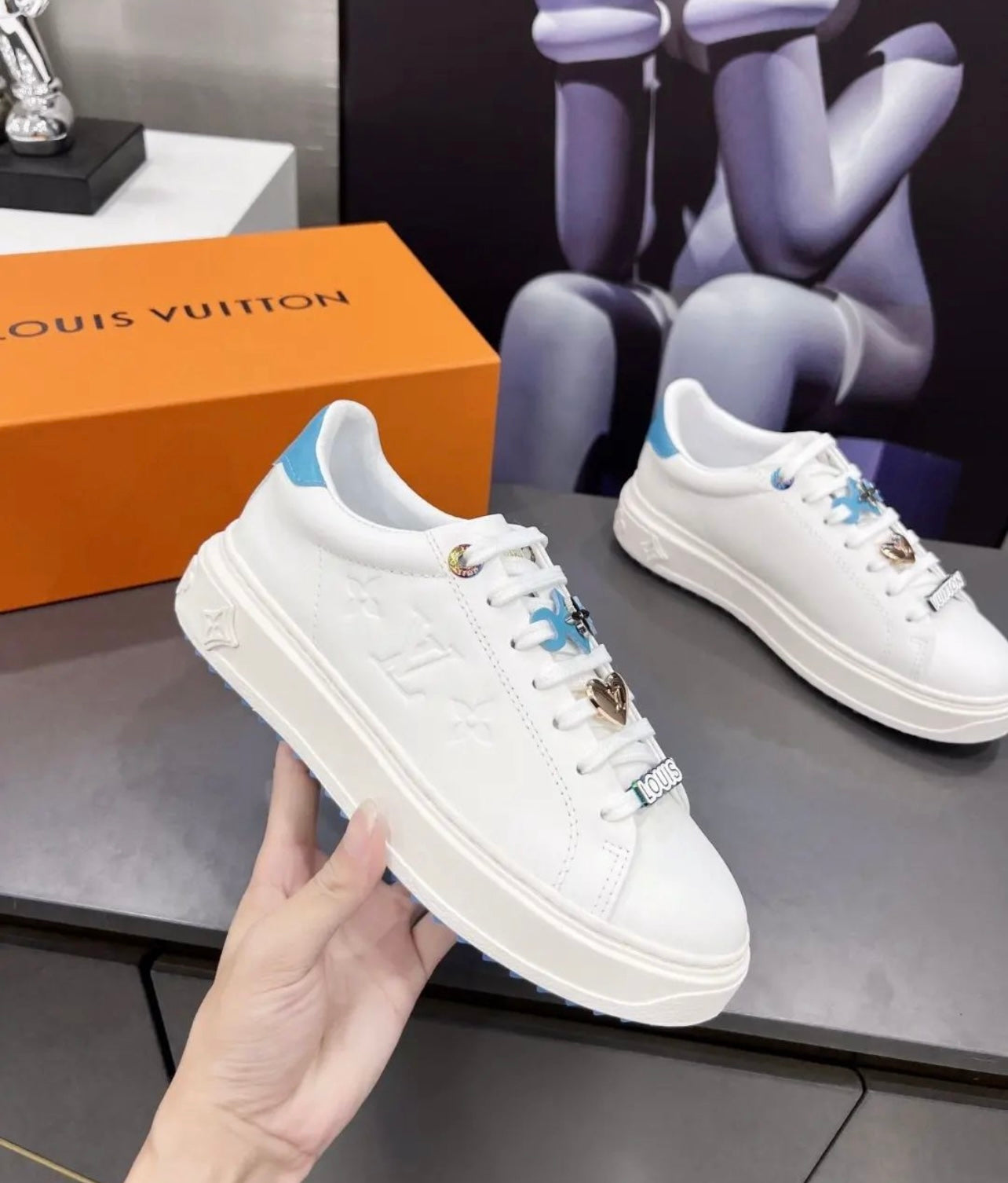 Timeout Sneaker