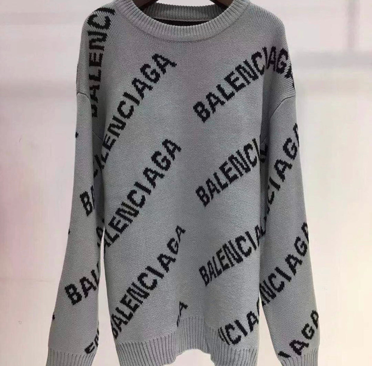 Logo Jumper