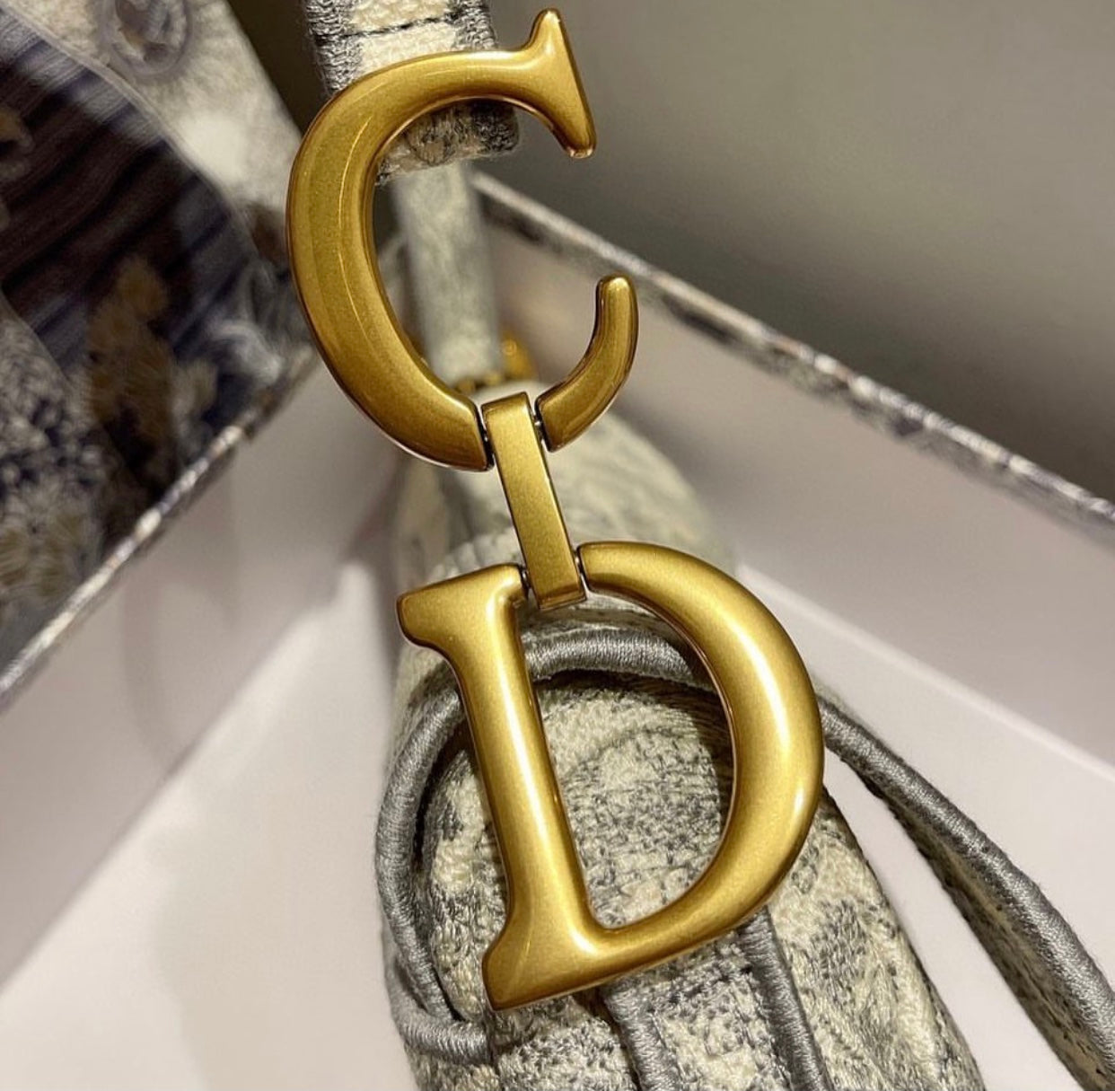 Saddle Bag