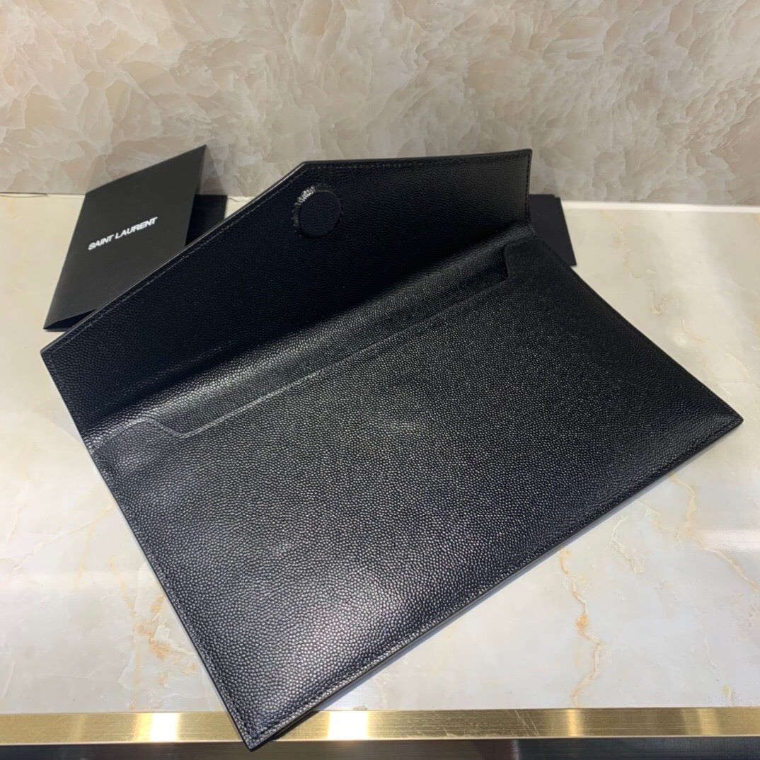 Logo Clutch