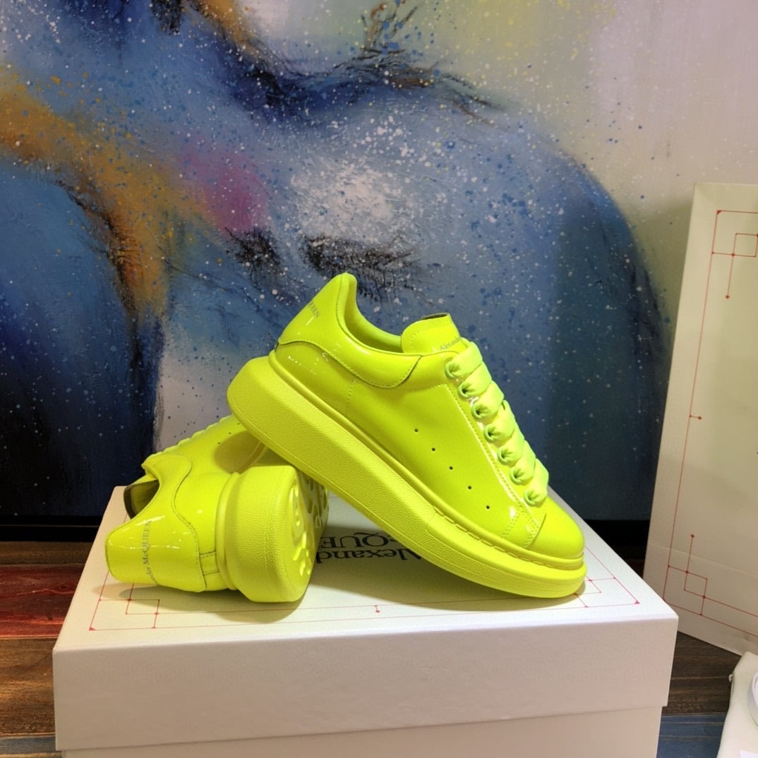 Oversized Sneaker Patent Ladies