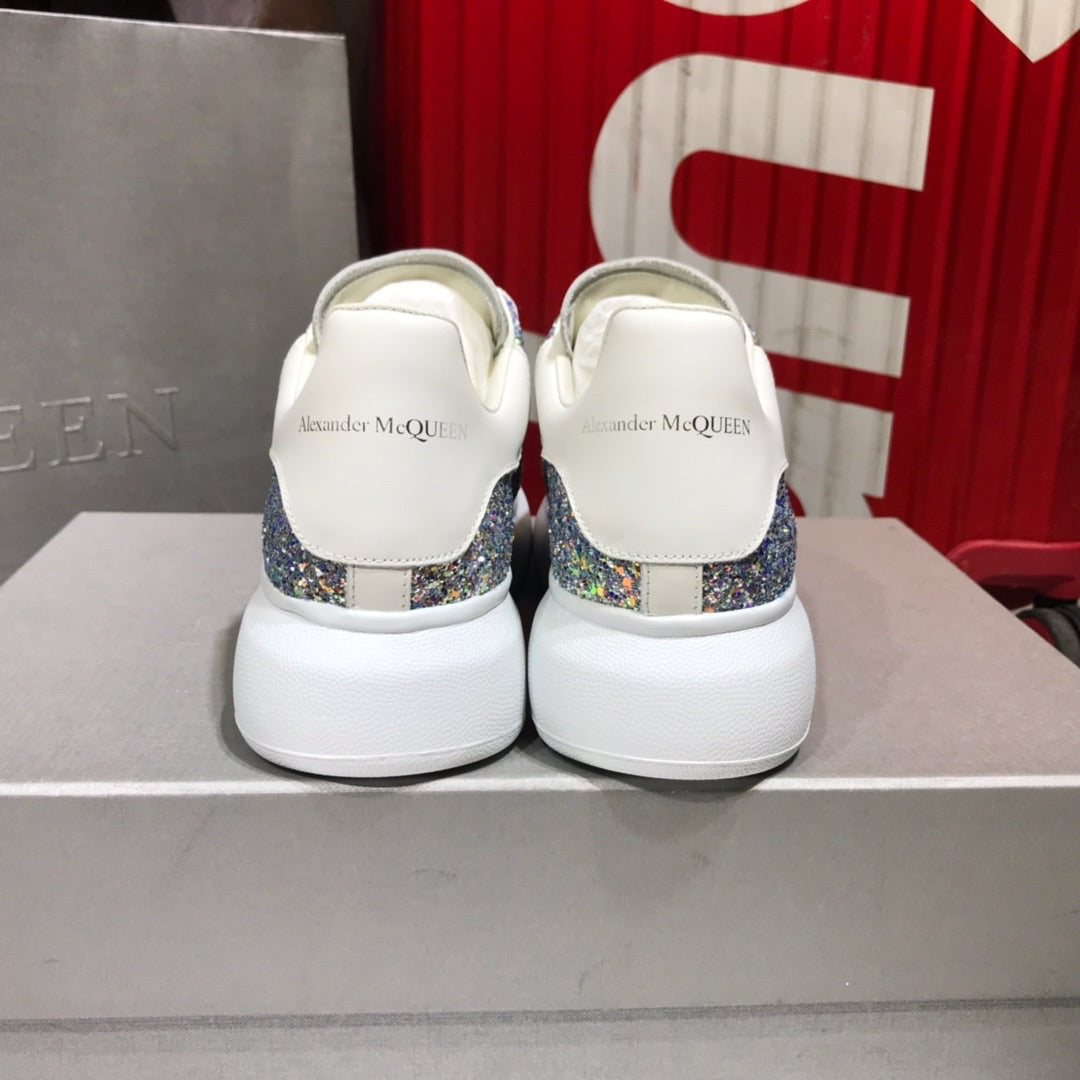 Oversized Sneaker Glitter
