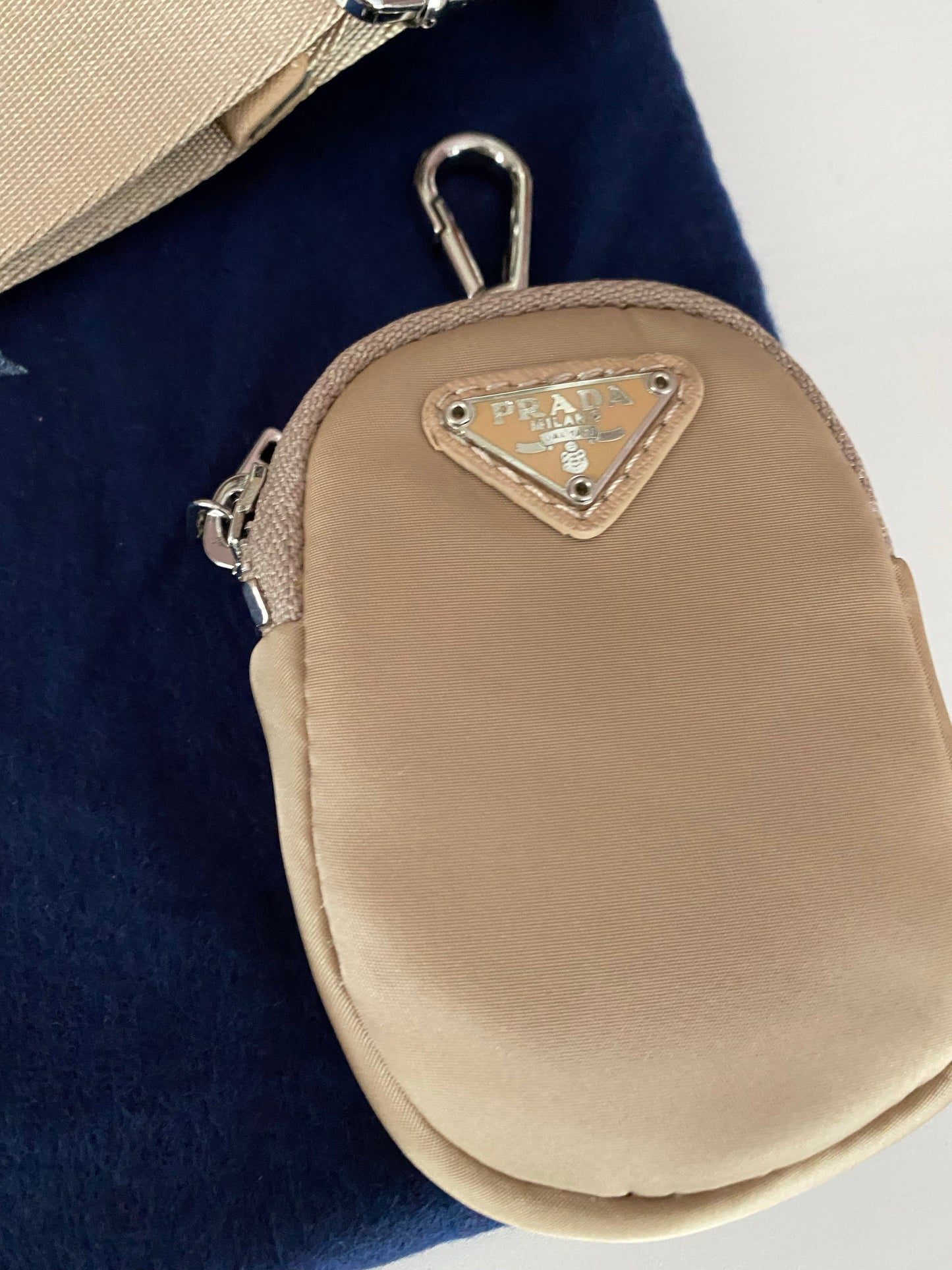 Re-Edition Pochette