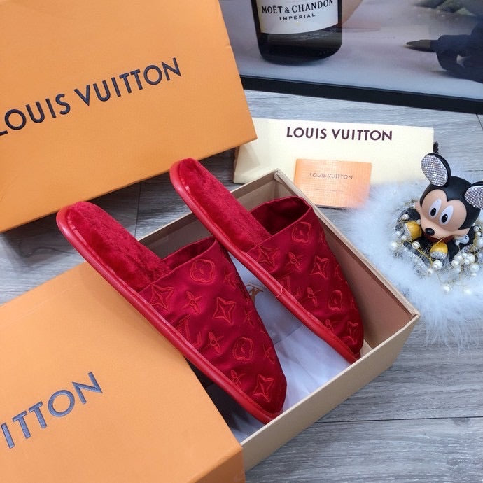 Suite Slippers