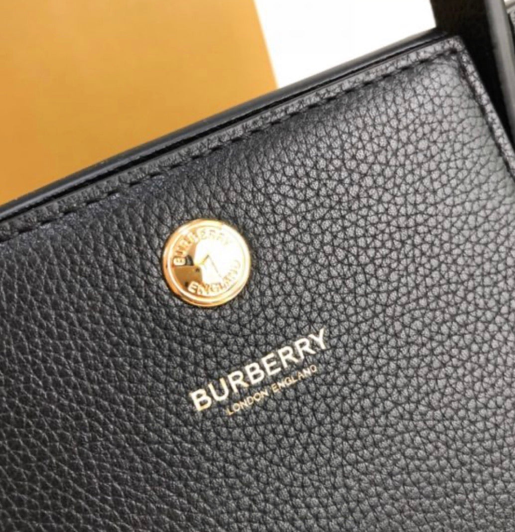Title Bag