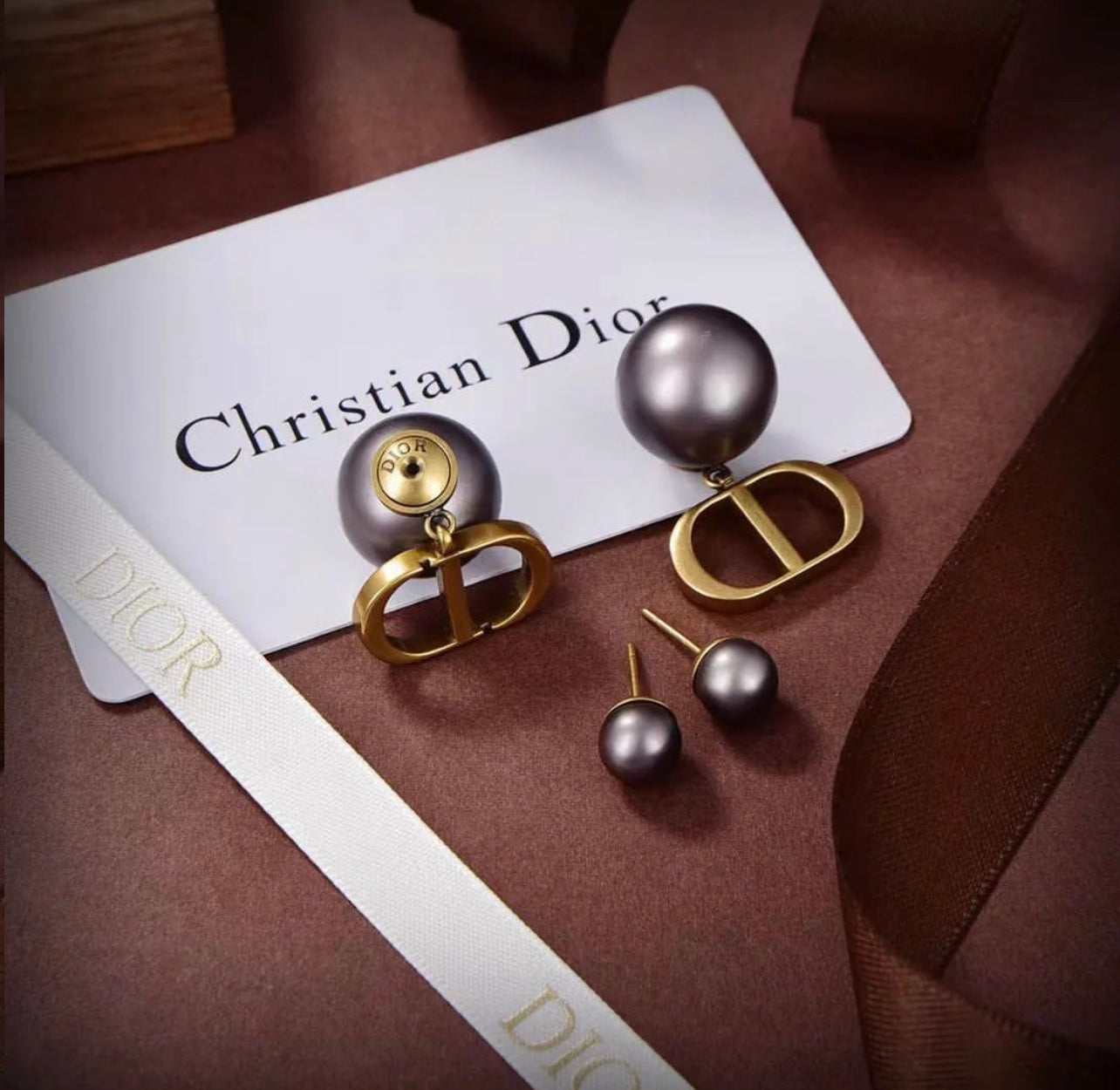 CD Pearl Earrings