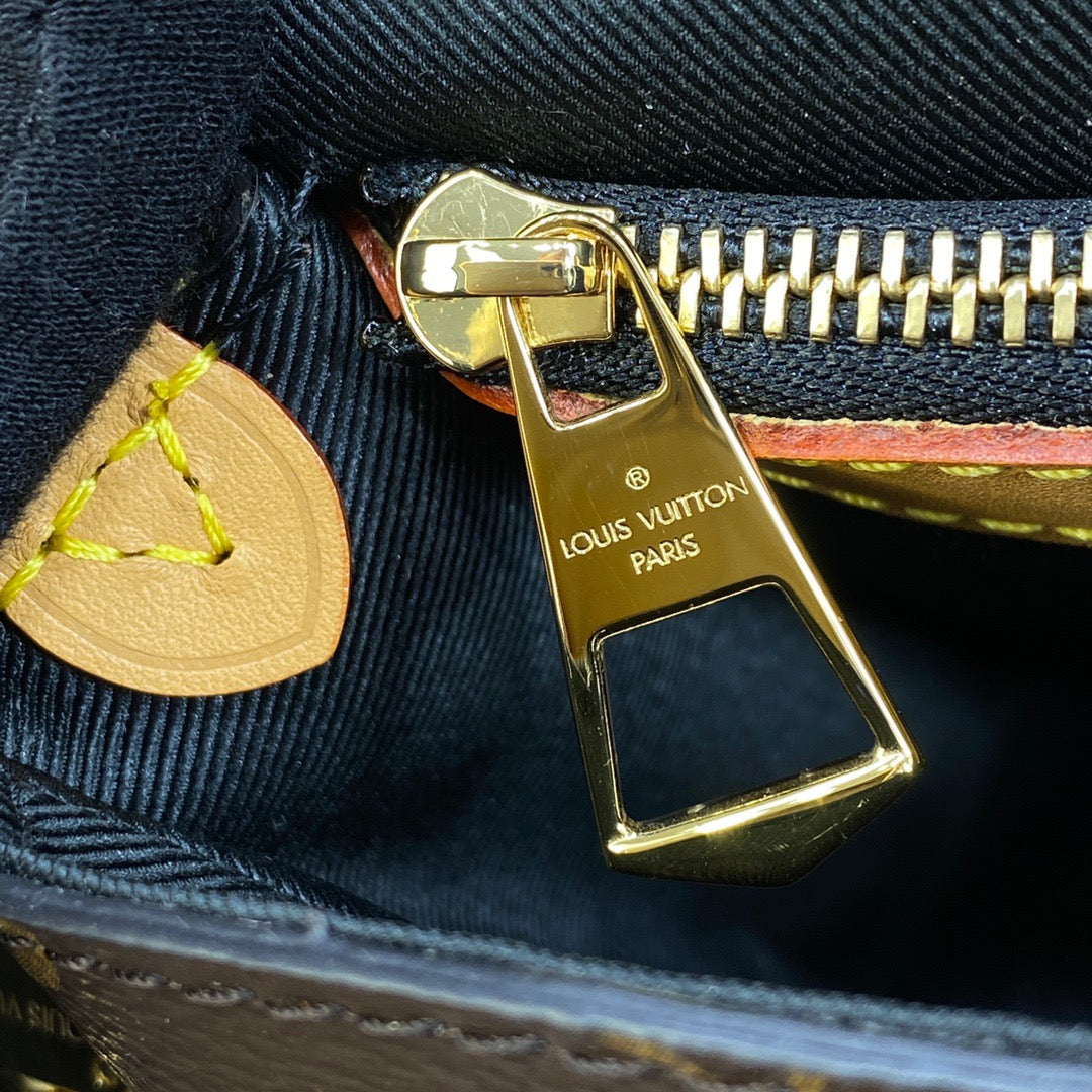 Diane Satchel