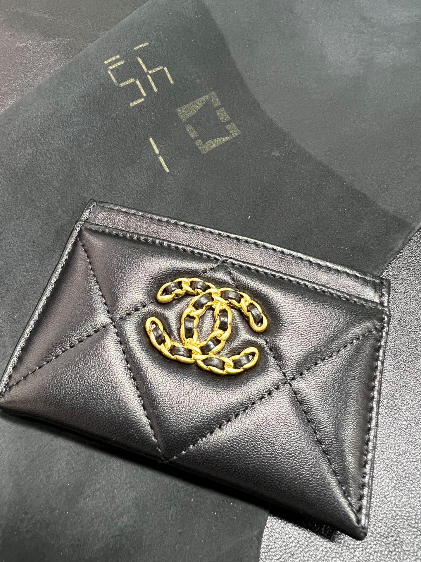 CC Card Holder