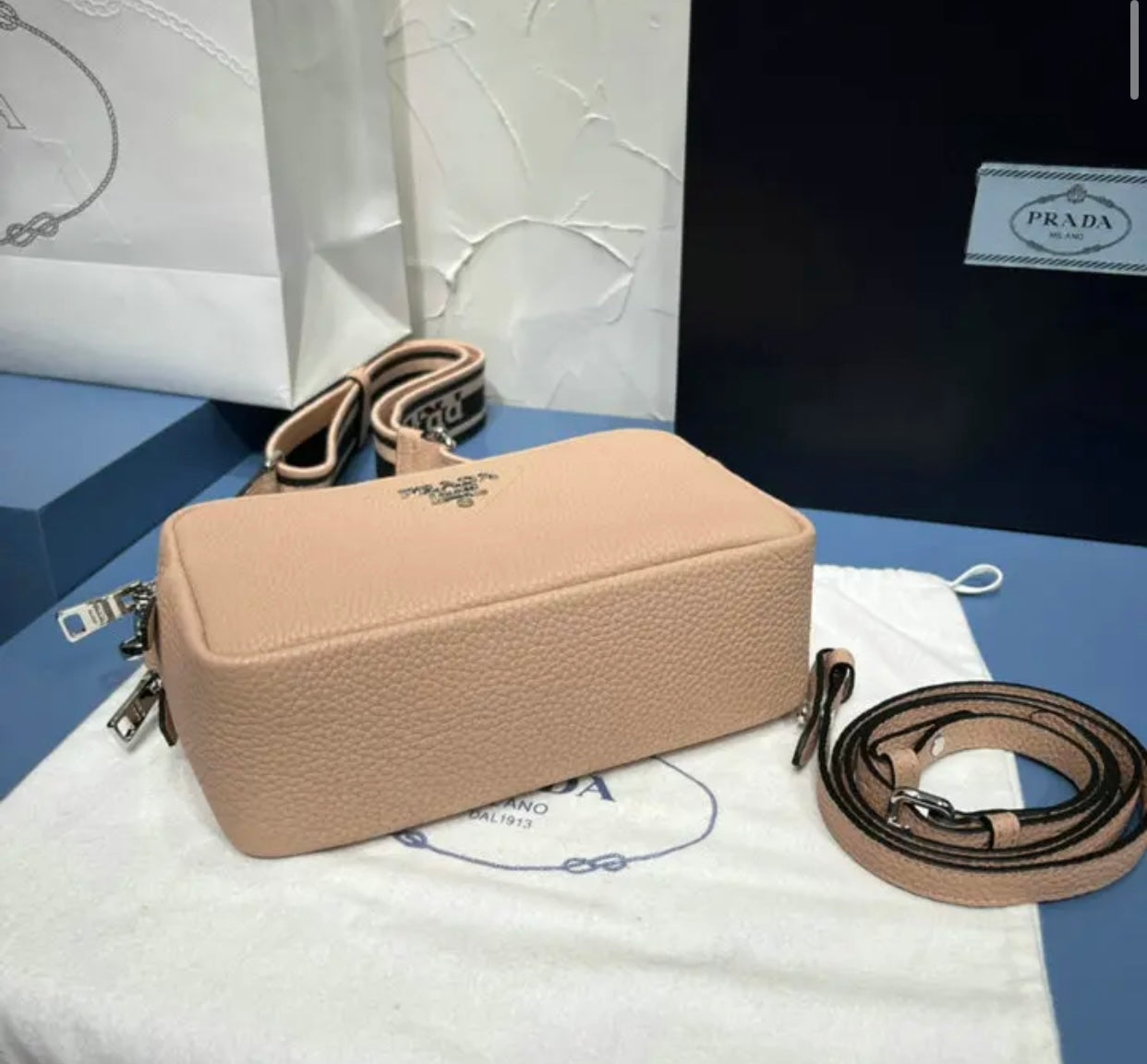 Medium Leather Bag