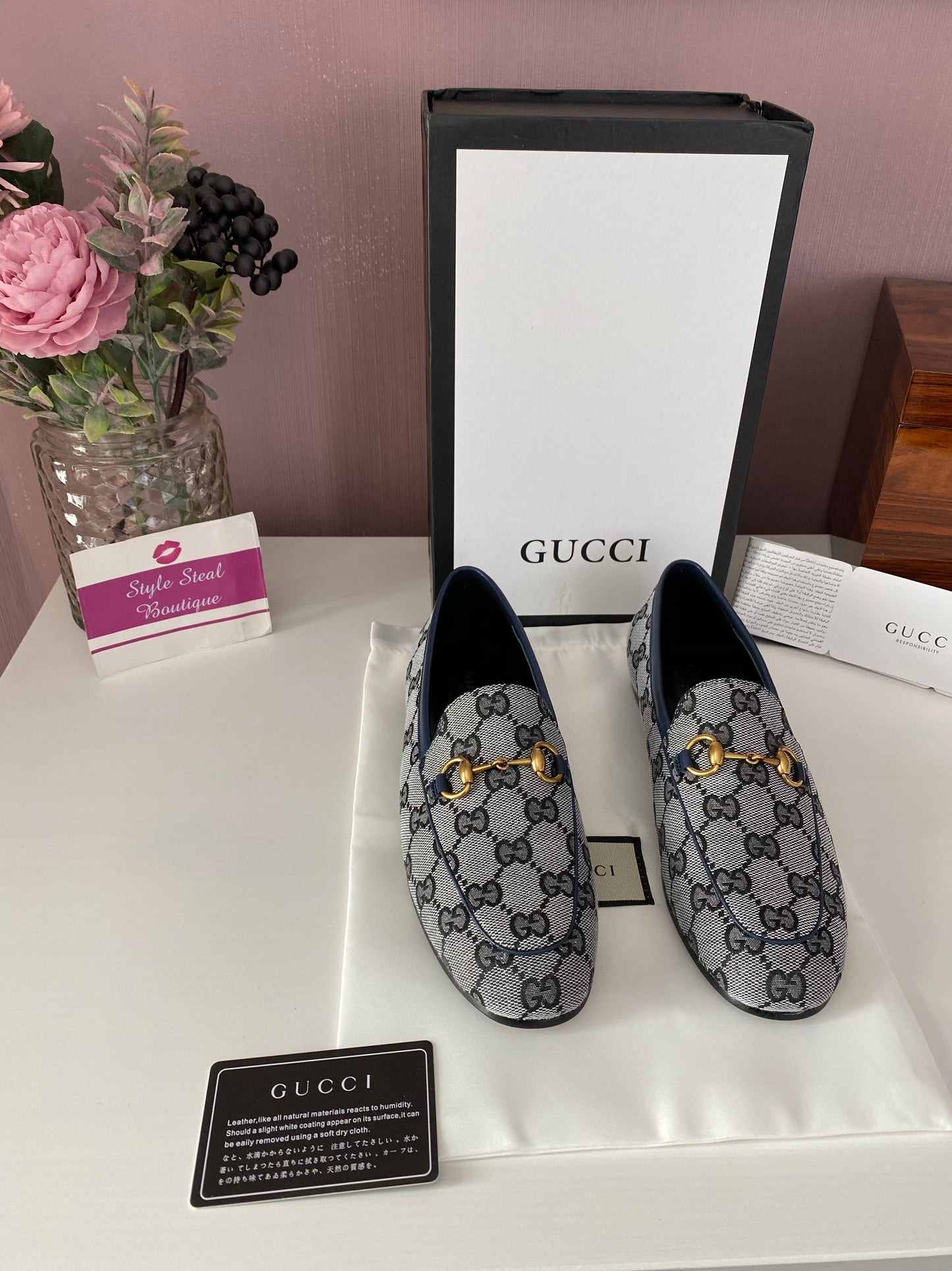 Jordaan Canvas Loafers