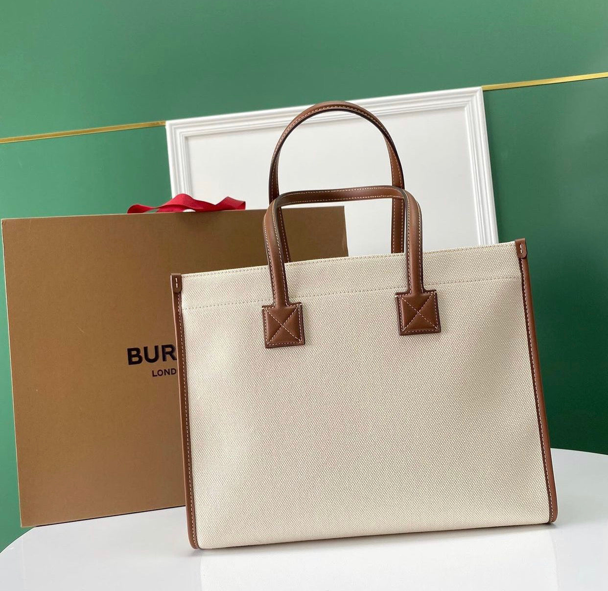 Freya Tote