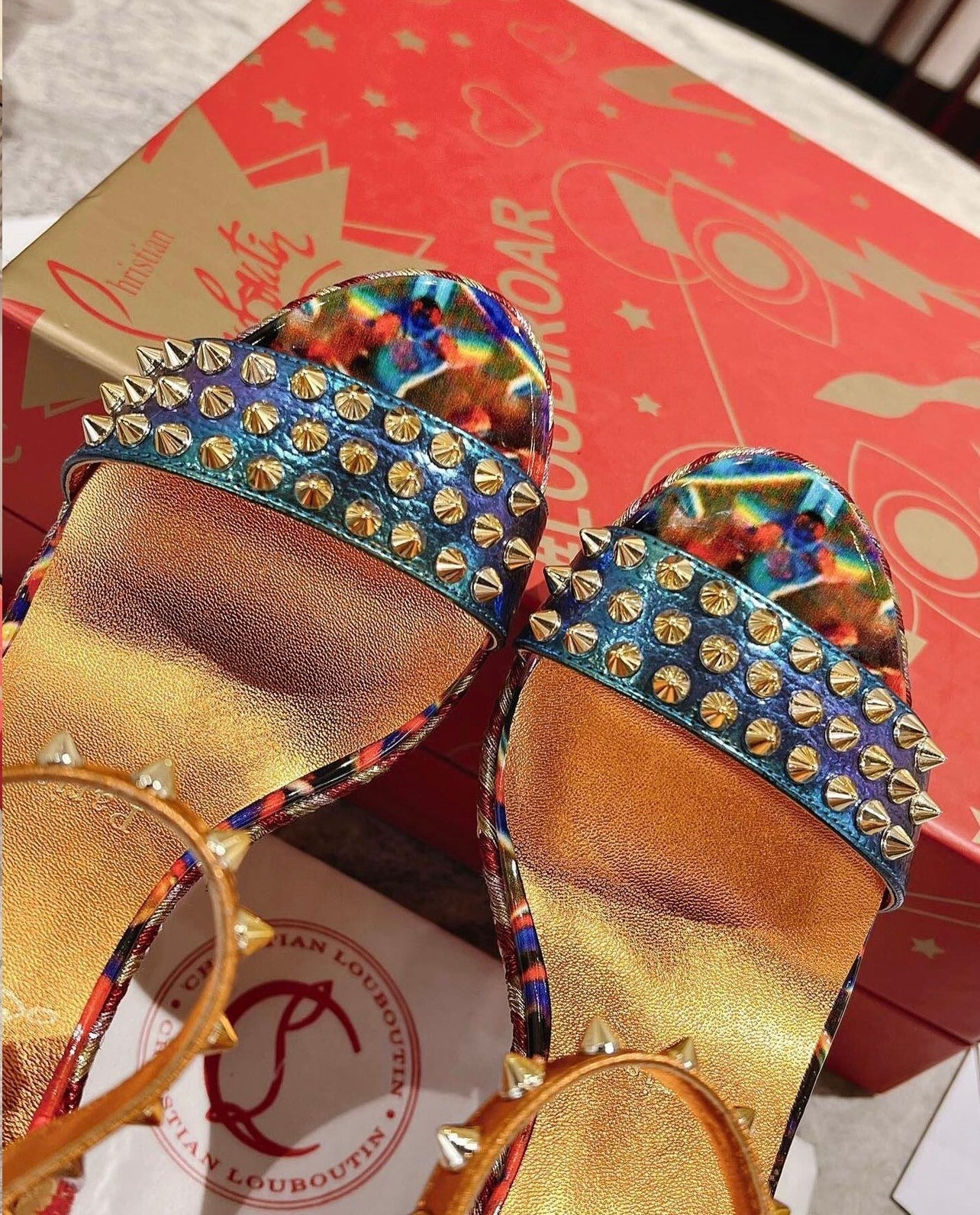 Madmonica Wedges