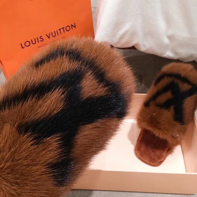 Homey Fur Slippers