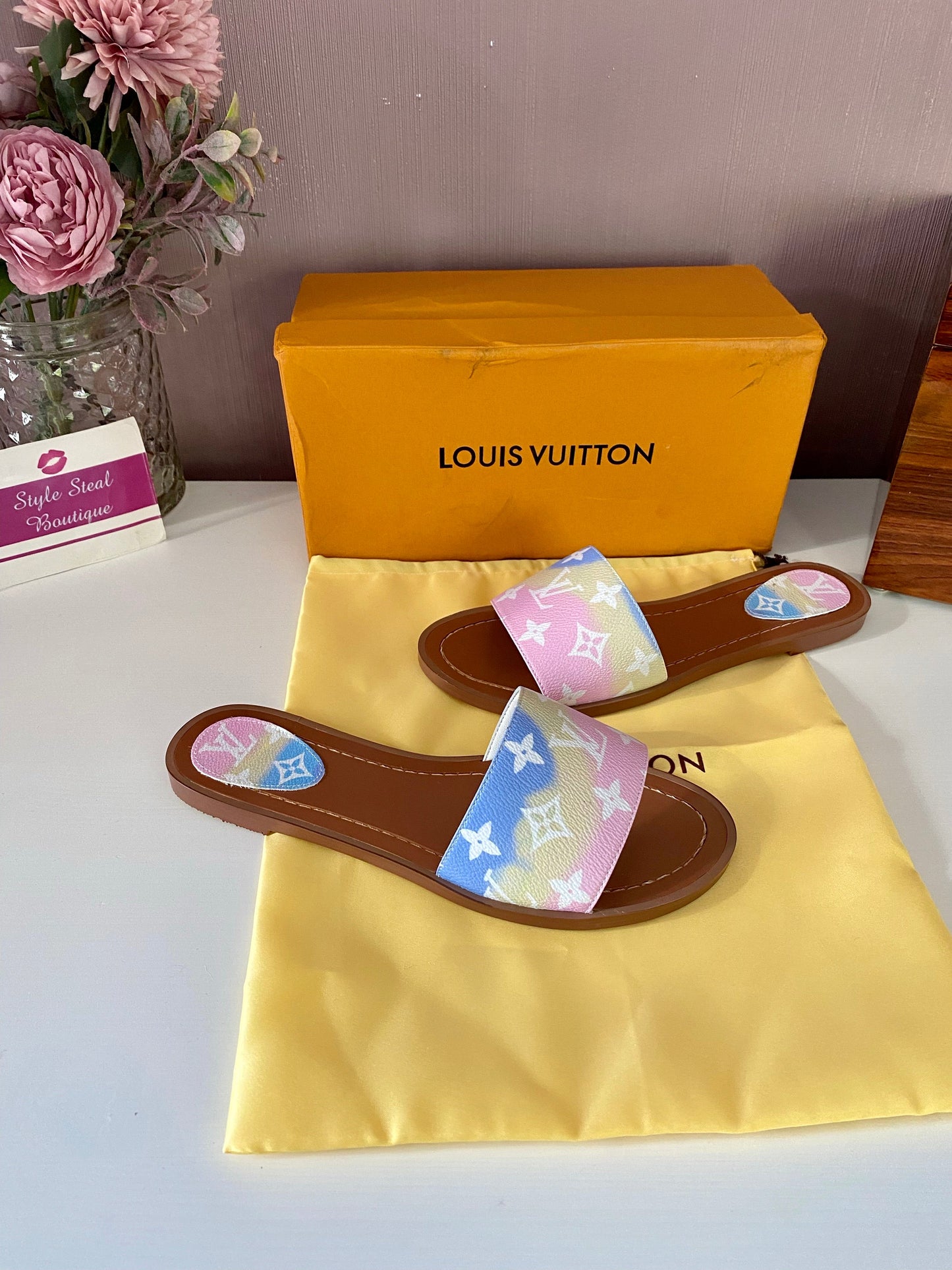 Escale Lock It Flat Mules