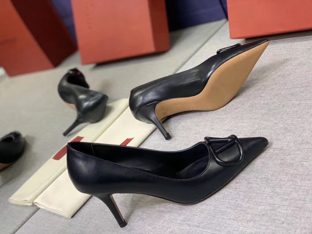 V Logo Pump