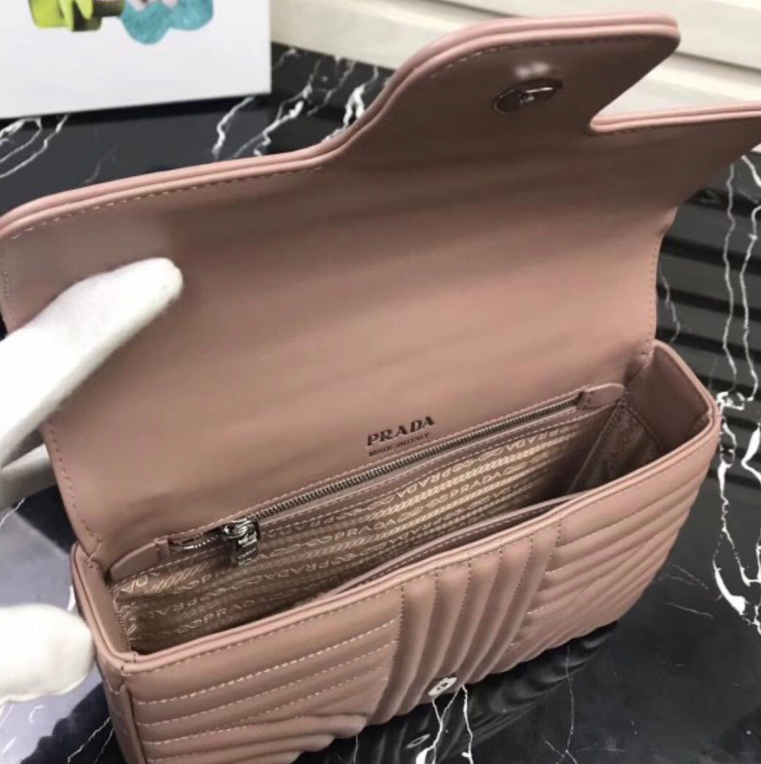 Diagramme Shoulder Bag