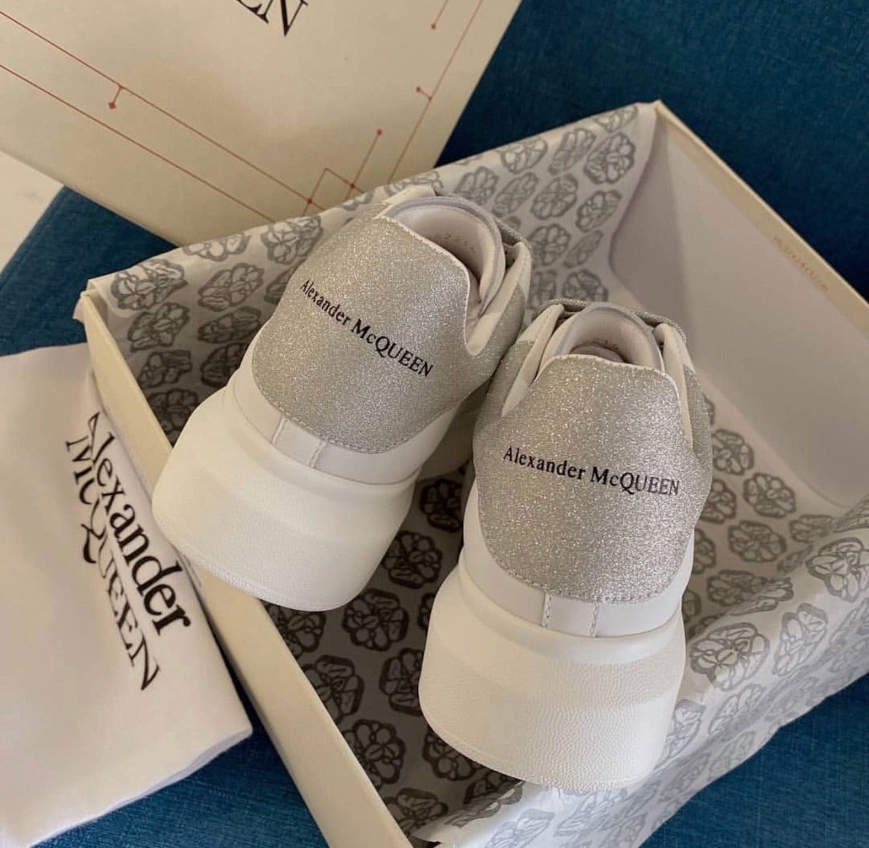 Oversized Sneaker