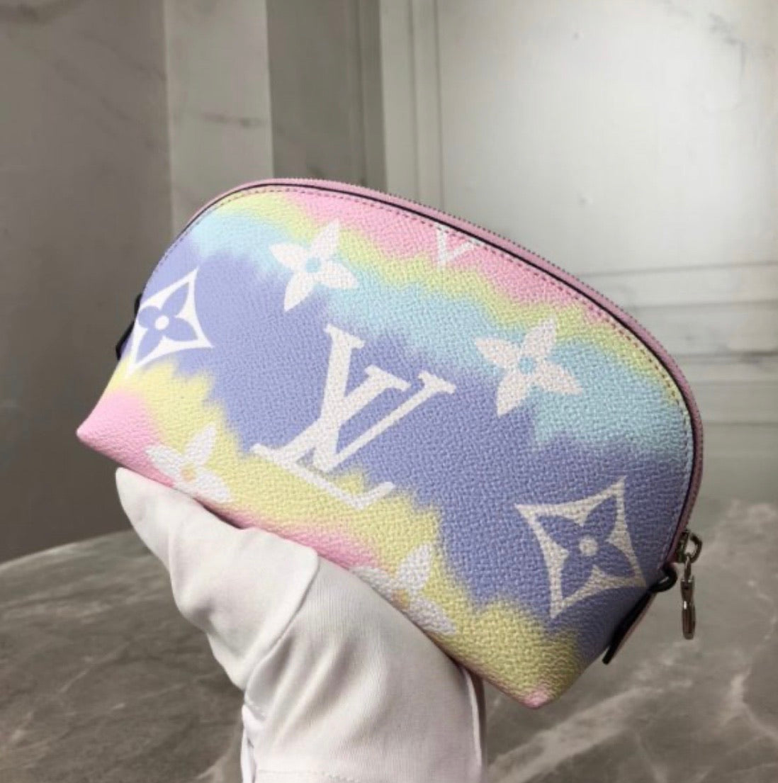 Escale Cosmetic Pouch