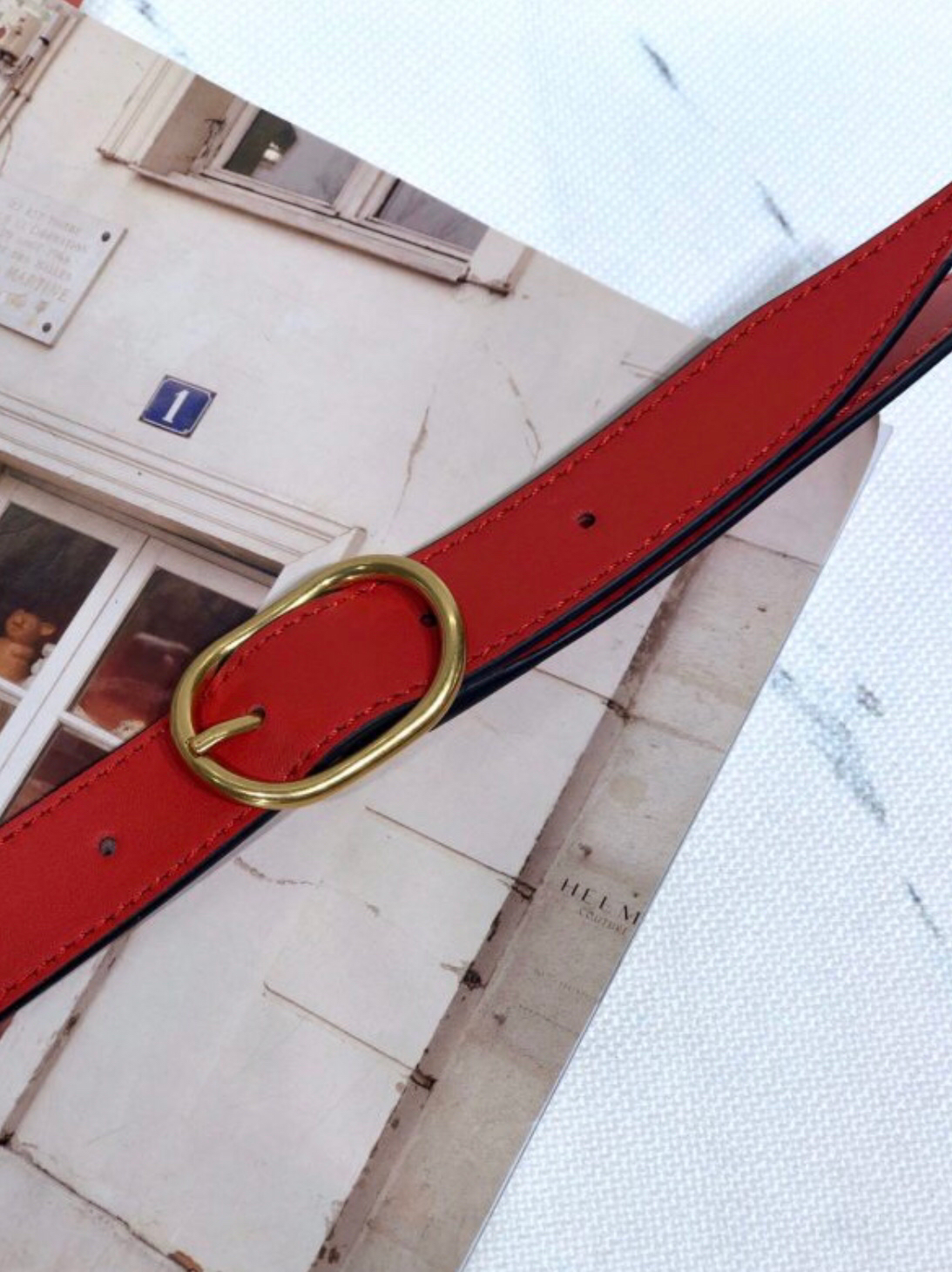 Supervee Small Crossbody