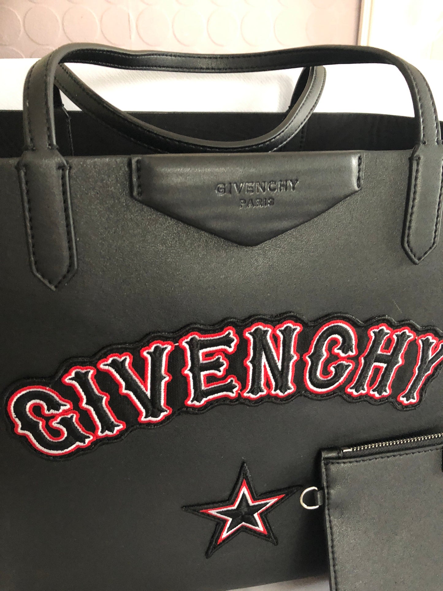 Antigona Tote