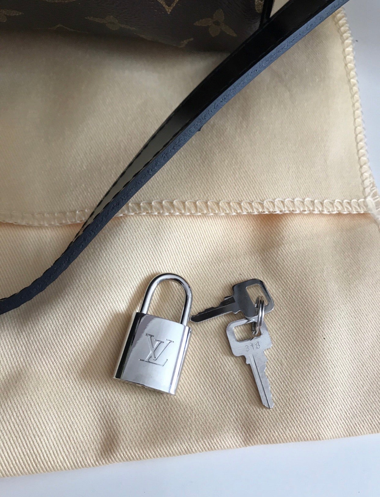 Keepall Monogram Macassar