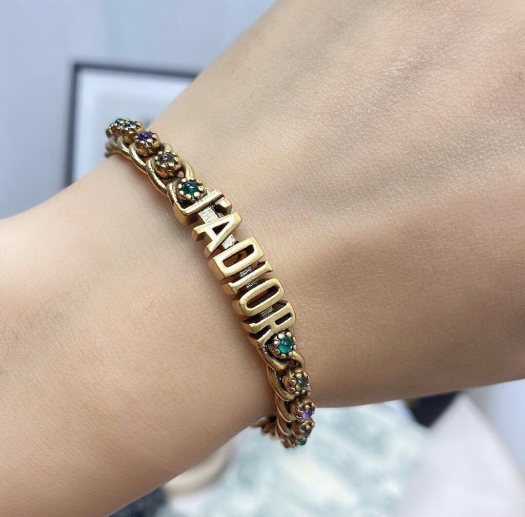 CD Bangle
