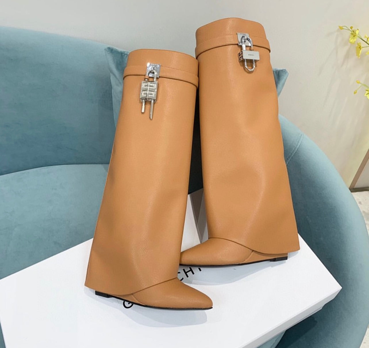 Shark Lock Boots