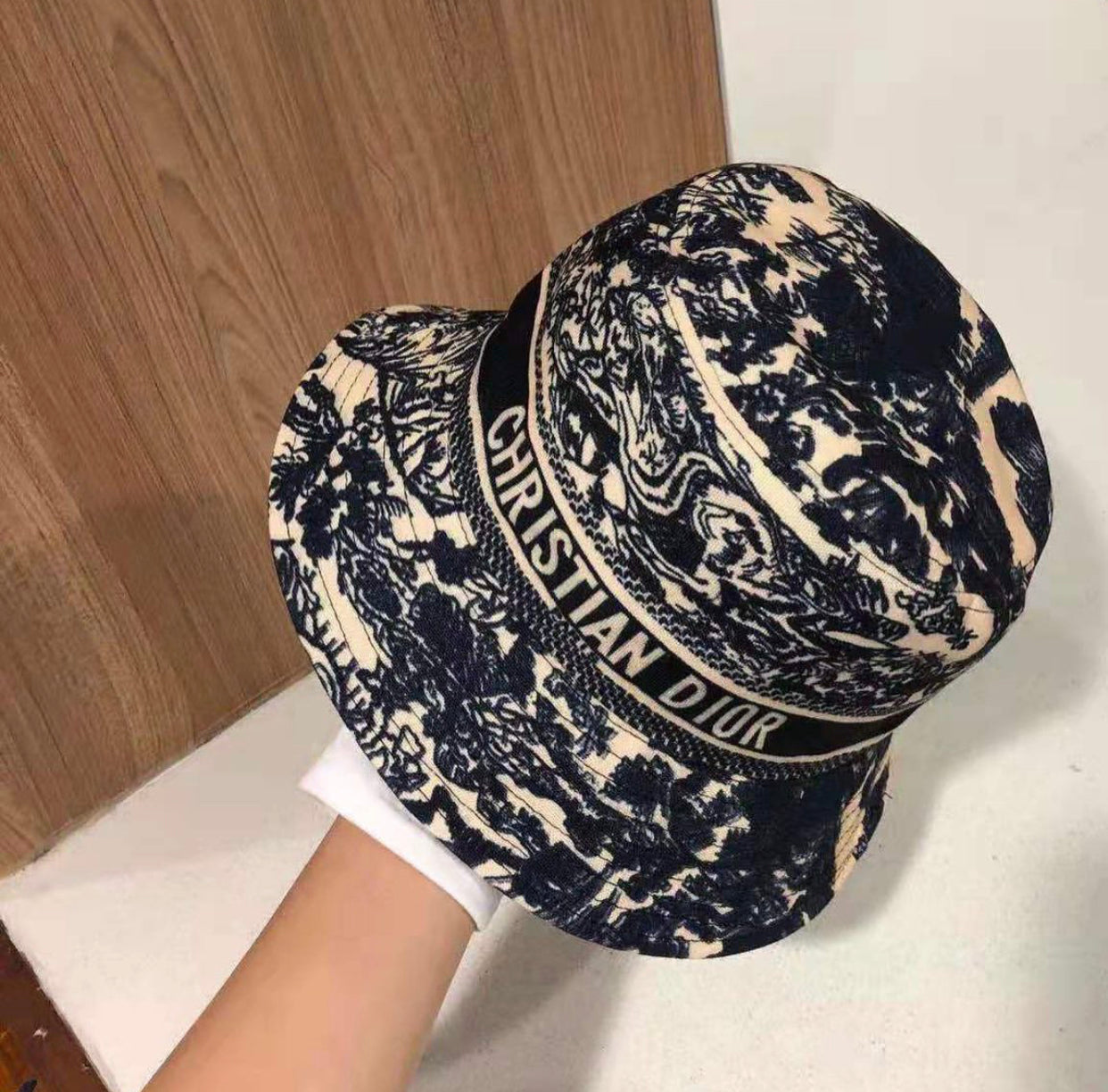 Bucket Hat