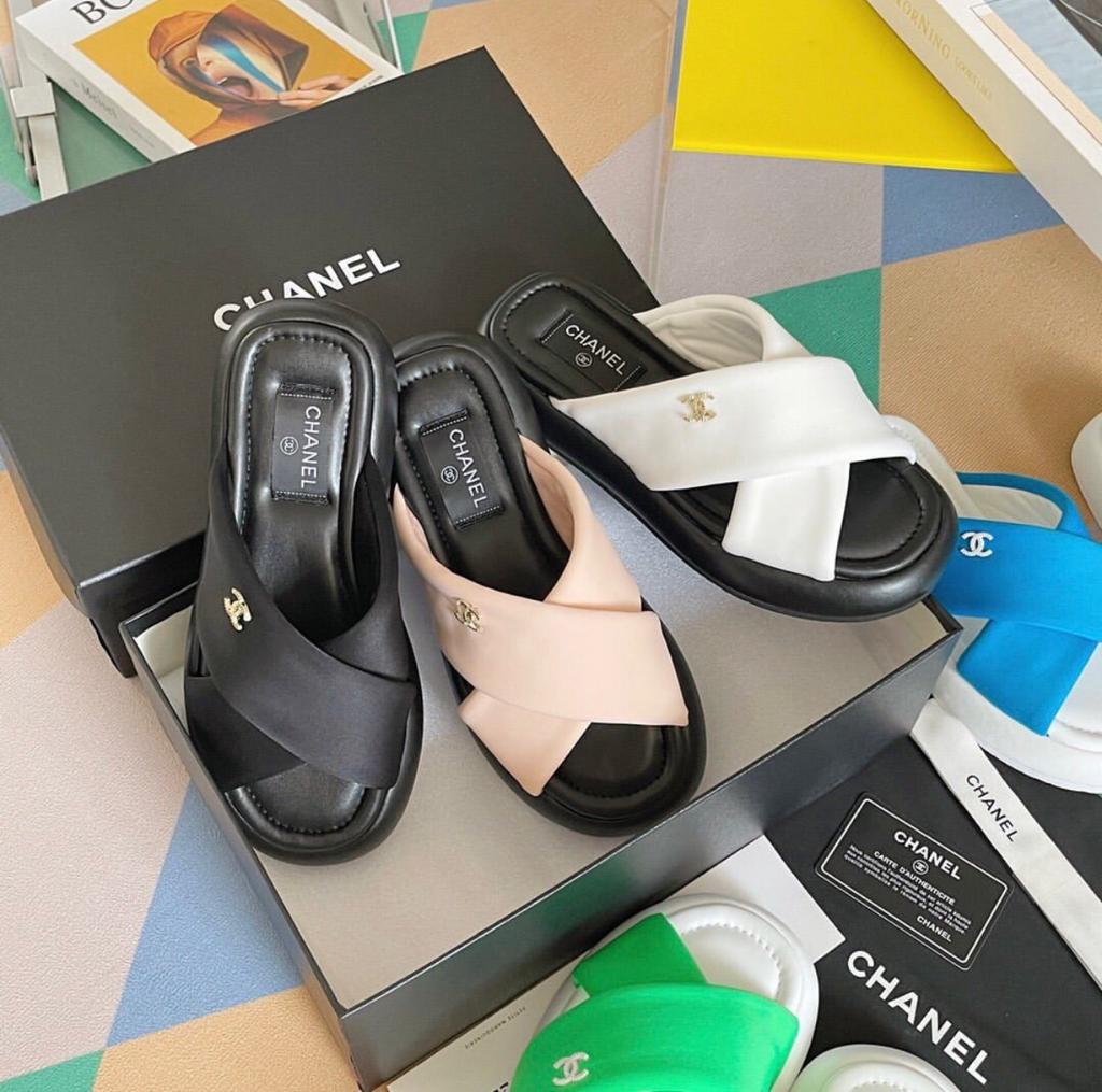 CC Leather Sandals