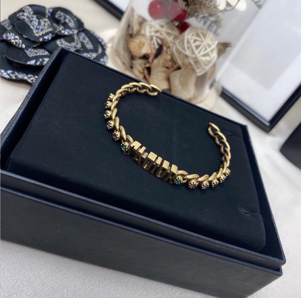 CD Bangle