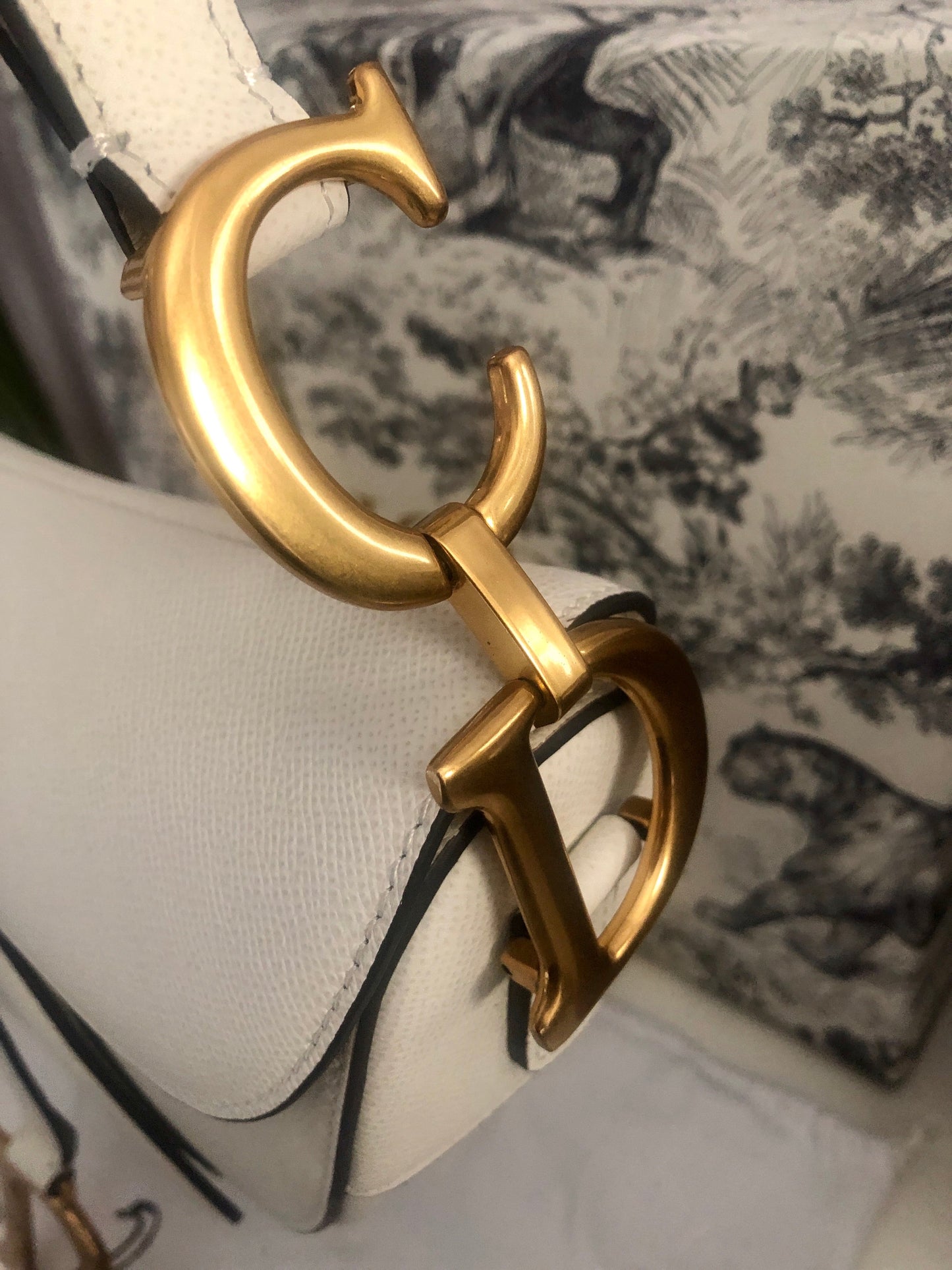 Saddle Bag Grained Leather