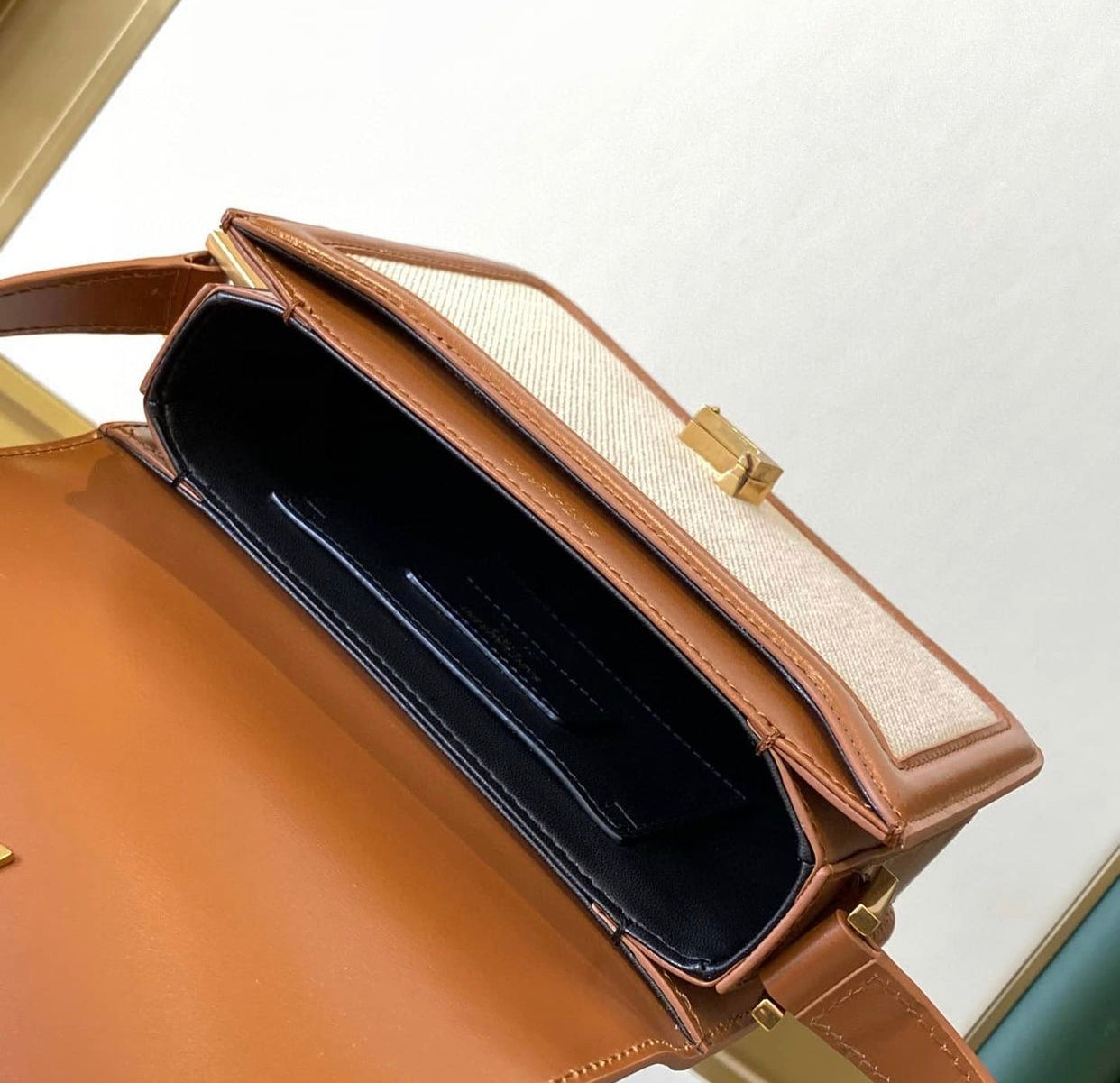 Solferino Shoulder Bag