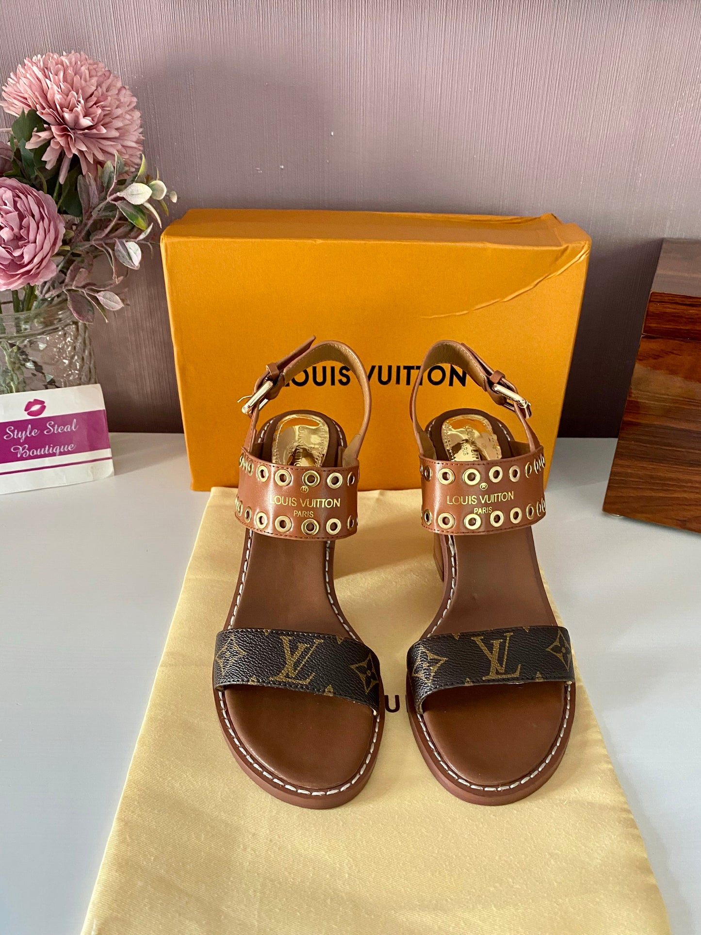 Passenger Sandals