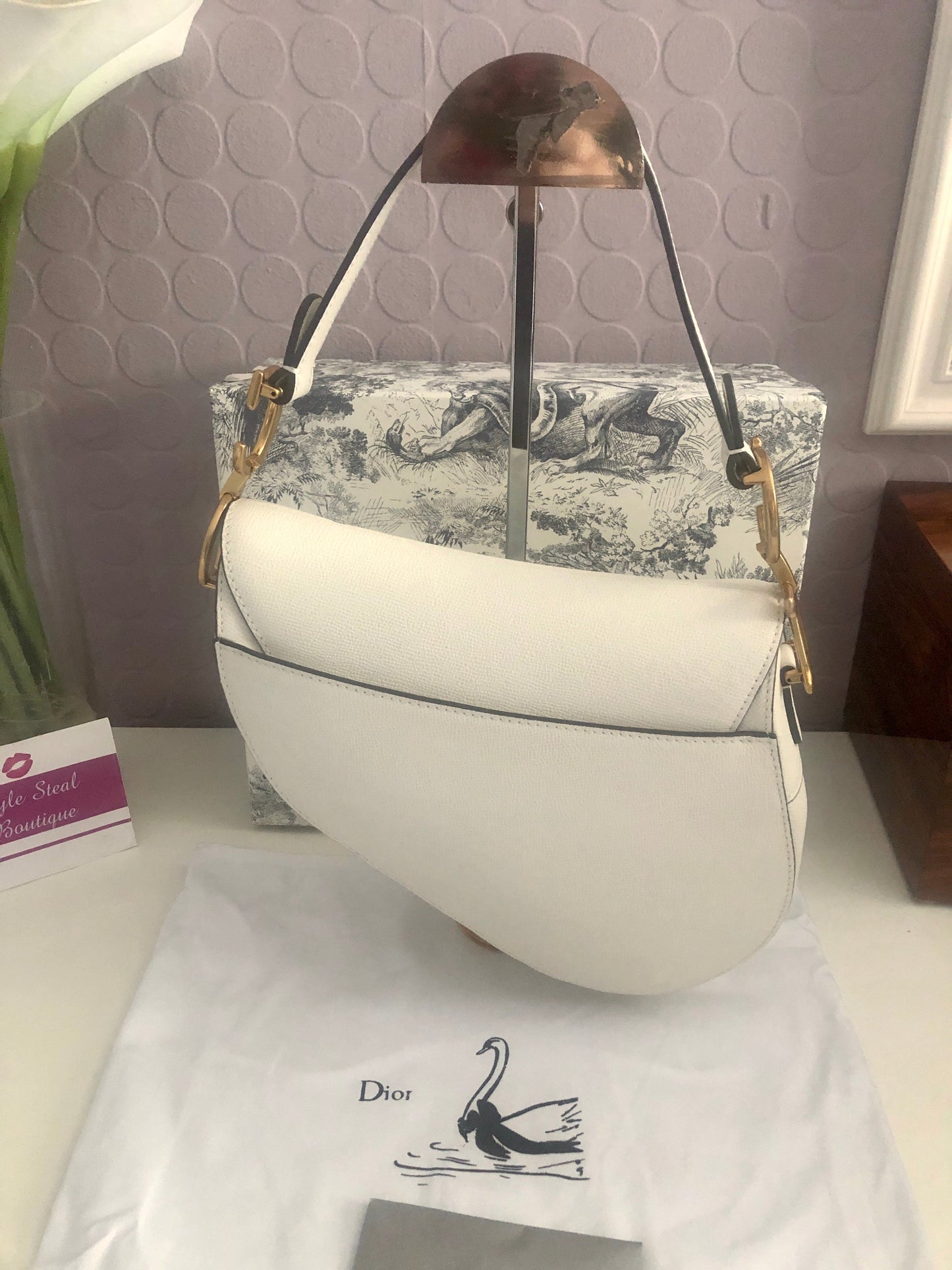 Saddle Bag Grained Leather