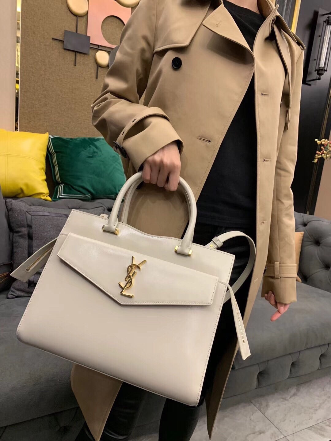 Uptown Medium Tote