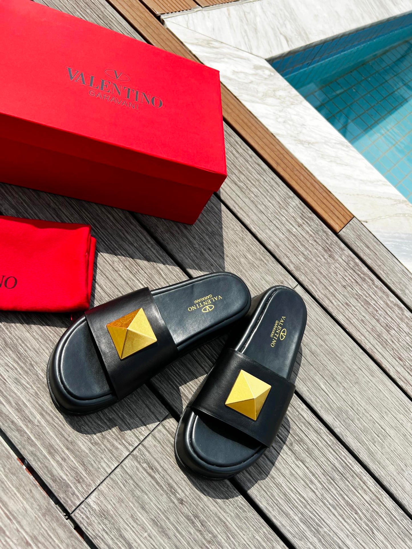 One Stud Slides