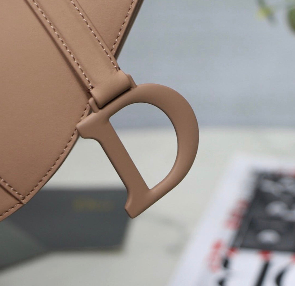 Saddle Bag Matte