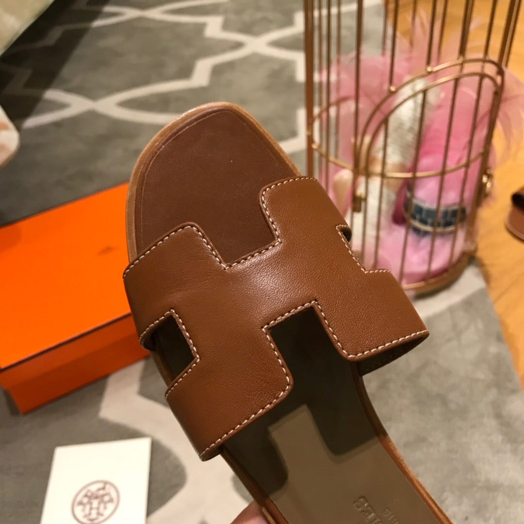 Oran Sandals