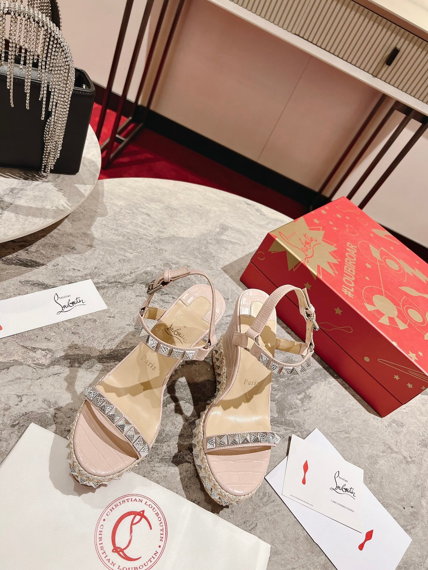 Pyraclou Wedges