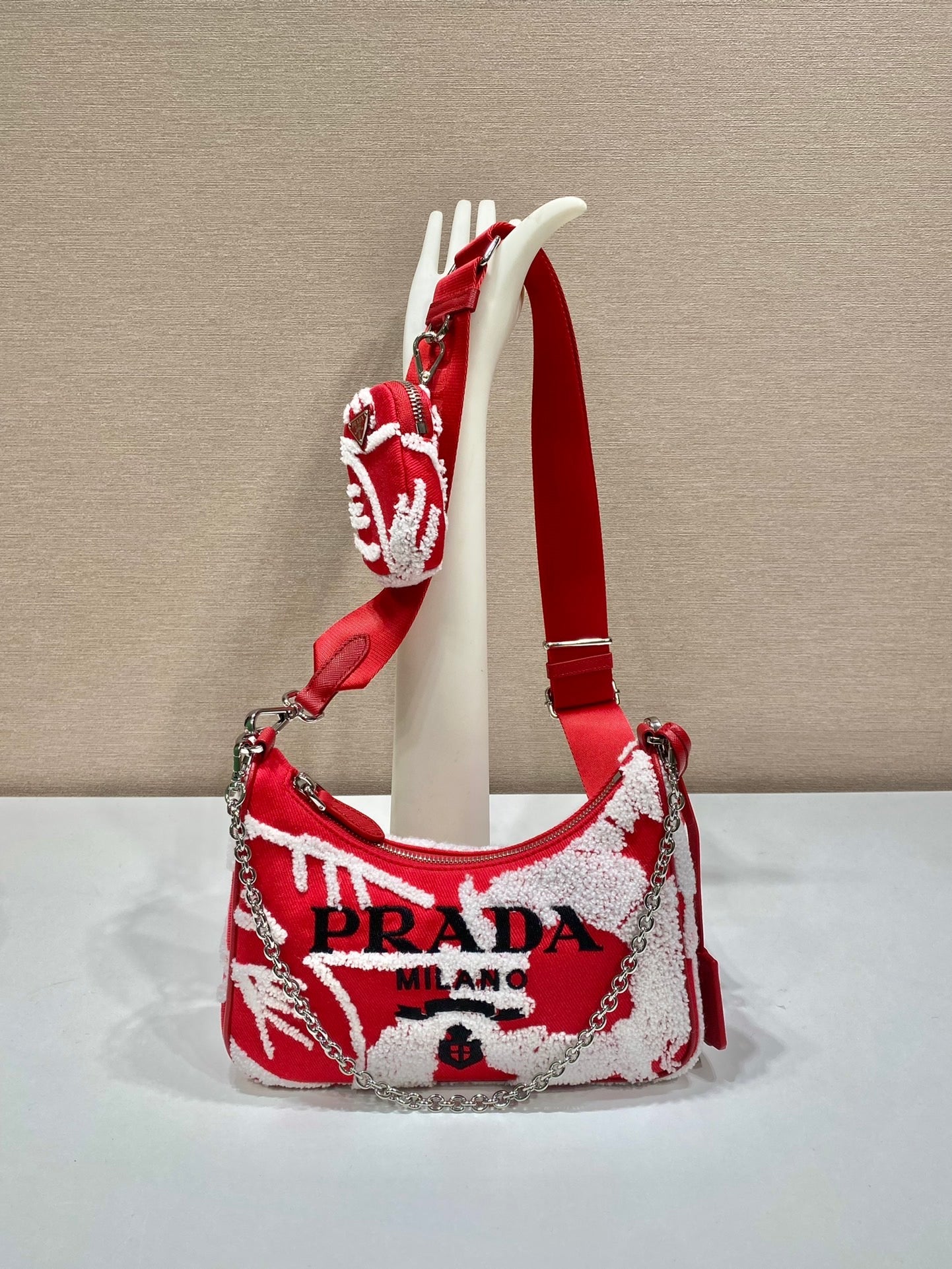 Re Edition Pochette
